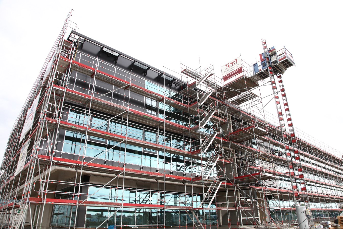 Title: Buy Building Materials UAE with Guaranteed Quality