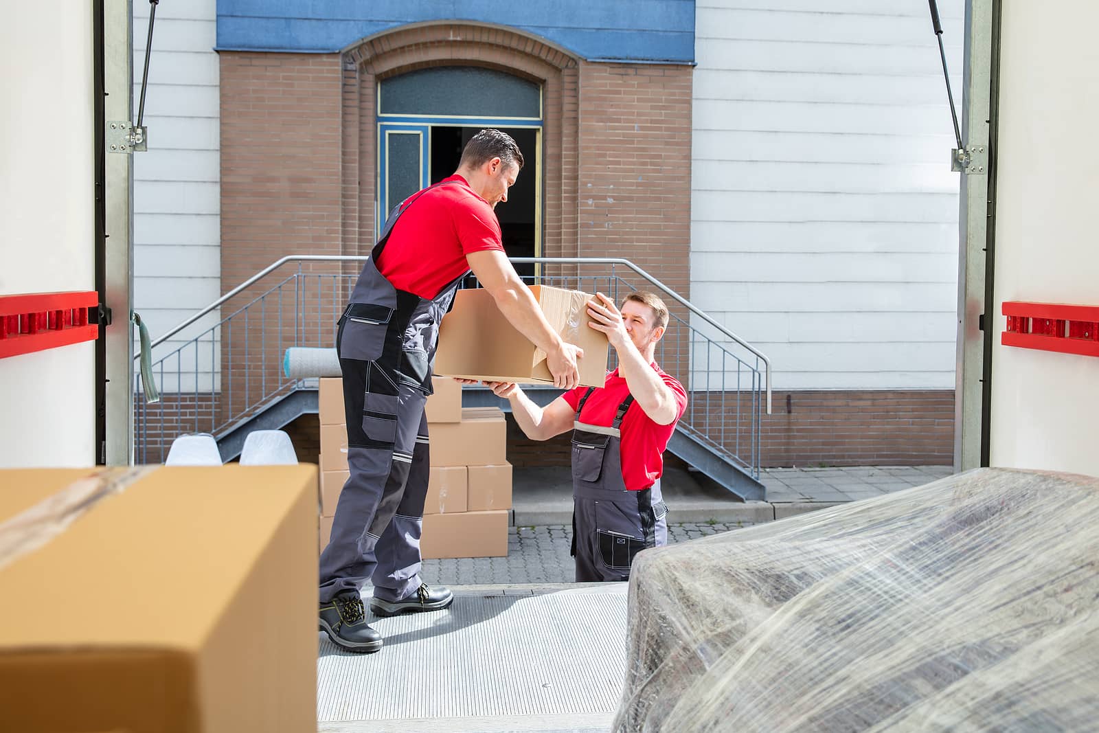 RELIABLE TORONTO MOVERS FOR BUSINESSES AND OFFICES